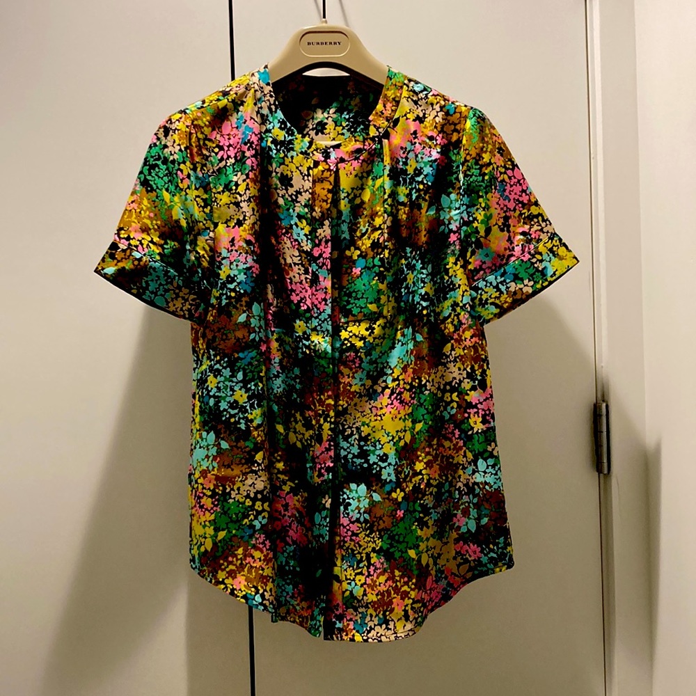 Beautiful J.Crew silk twill blouse with hidden buttons